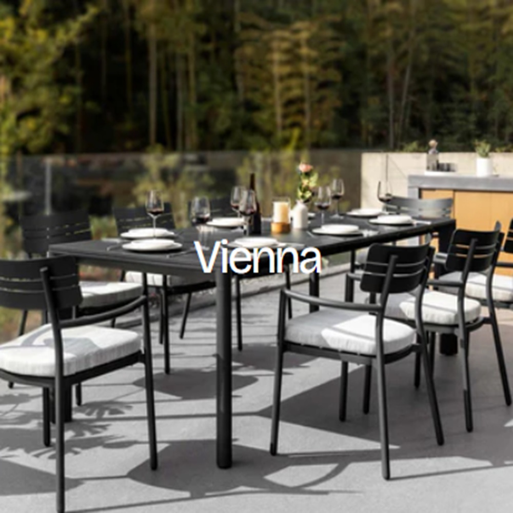 Mode Vestige and Sanibel Expandable Dining Set