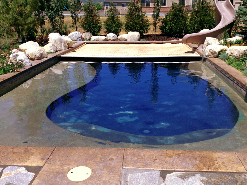 Cover Pools Deck on Deck Automatic Swimming Pool Cover - Image 2